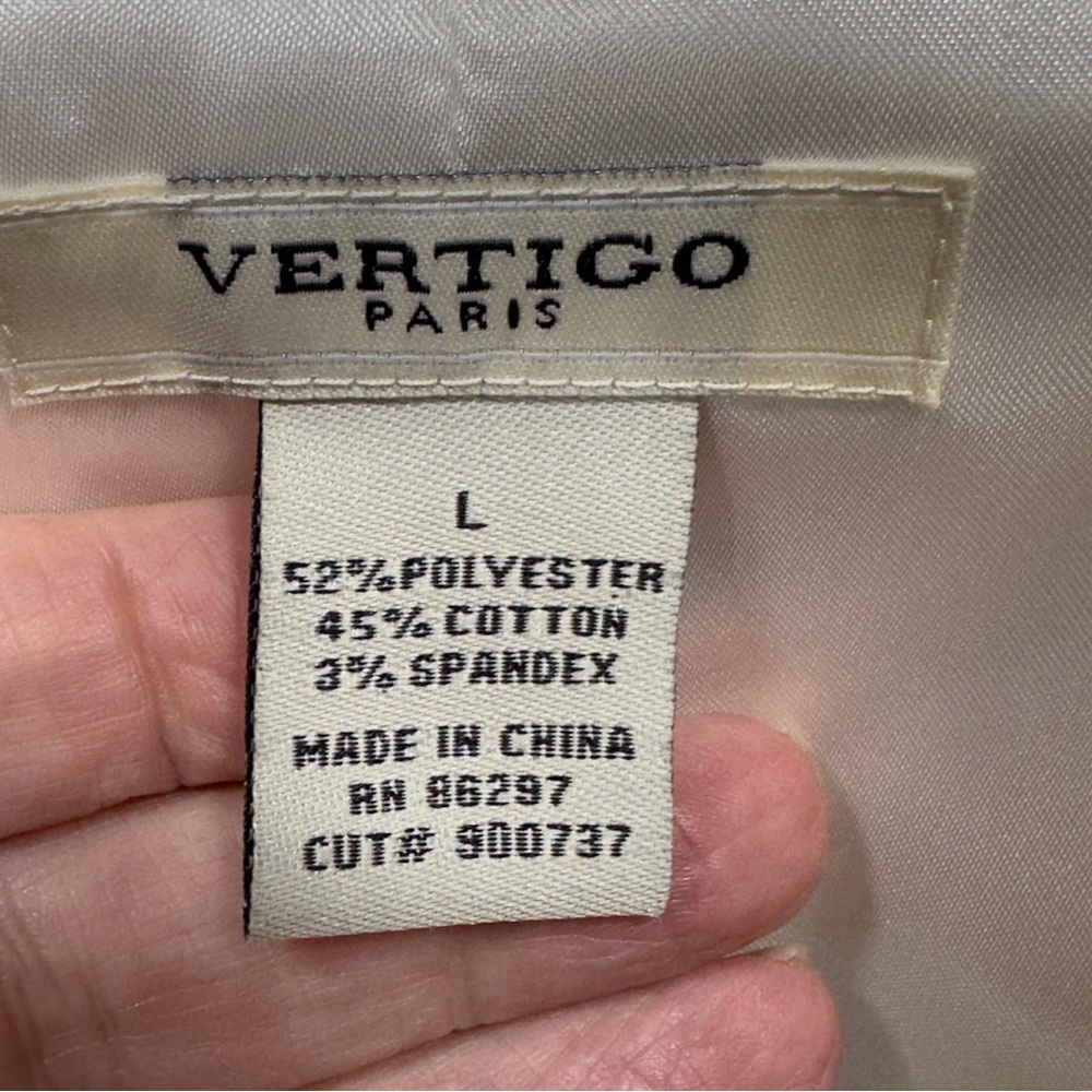 Vertigo Paris Cream Cropped Satin Bomber Jacket - Picture 5 of 16